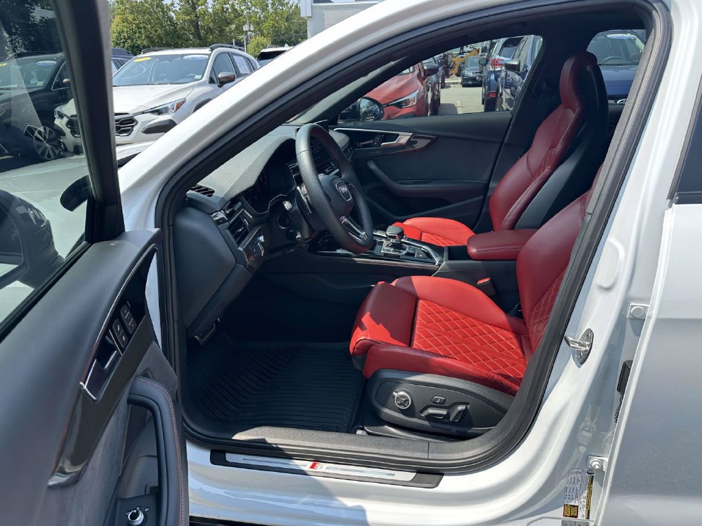 Used 2023 Audi S4 Prestige w/ Prestige Package AWD/4WD image 15