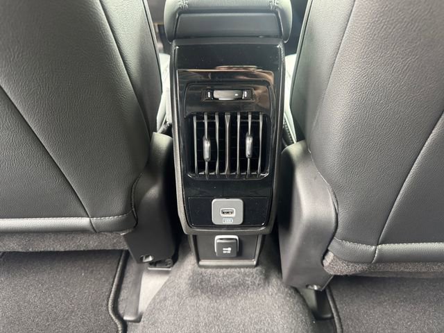 New 2026 Jeep Compass Limited w/ Sun, Sound & Navigation Group AWD/4WD image 21