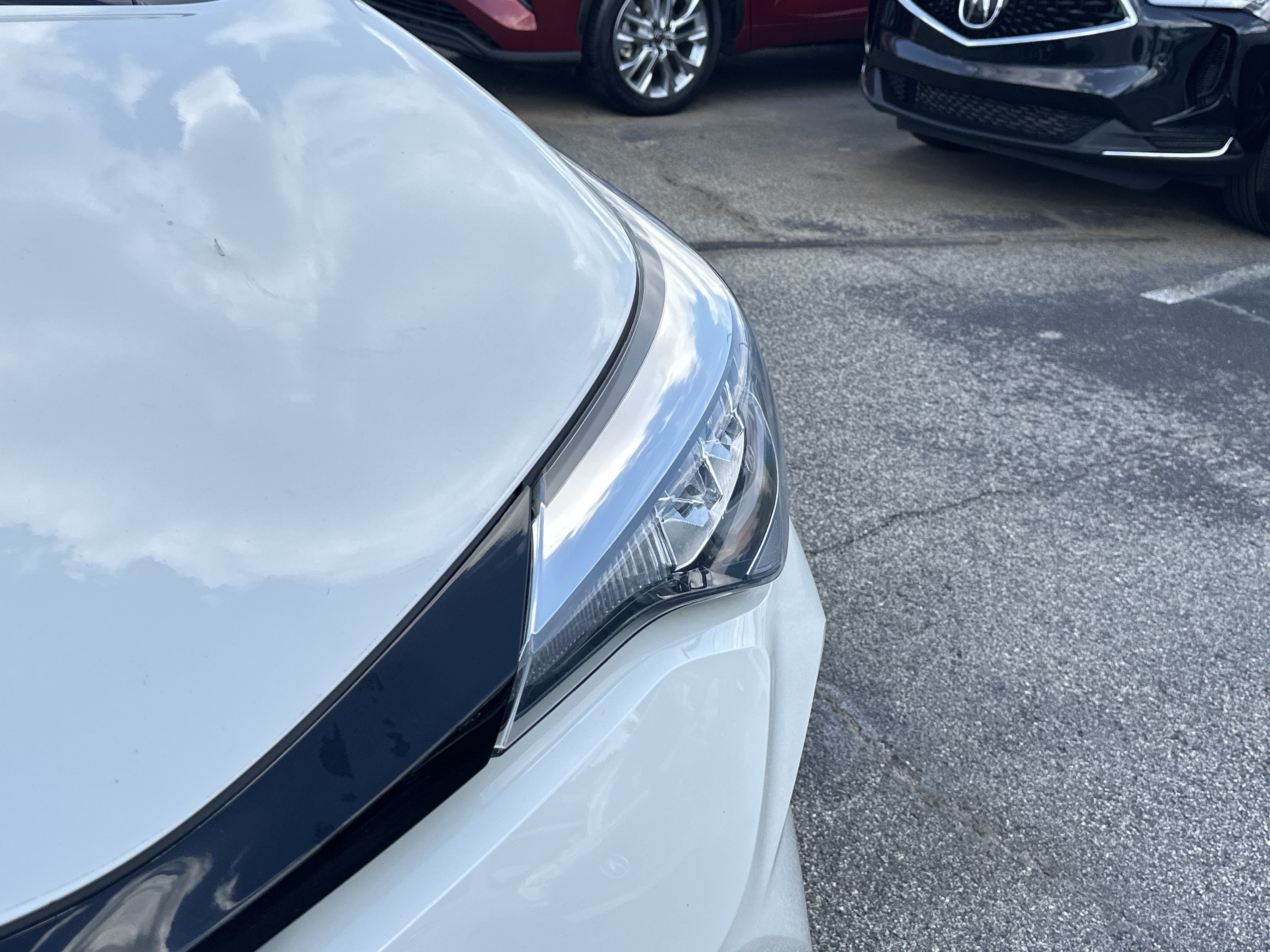Used 2021 Toyota C-HR XLE FWD image 13