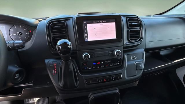 Used 2025 RAM ProMaster 2500 w/ Convenience Group FWD image 24