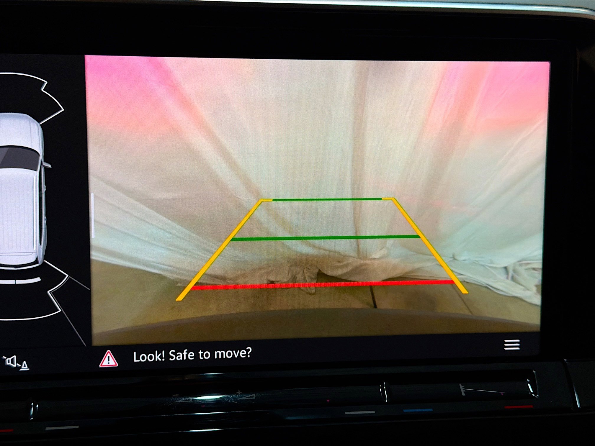 Used 2024 Volkswagen Atlas SE image 22