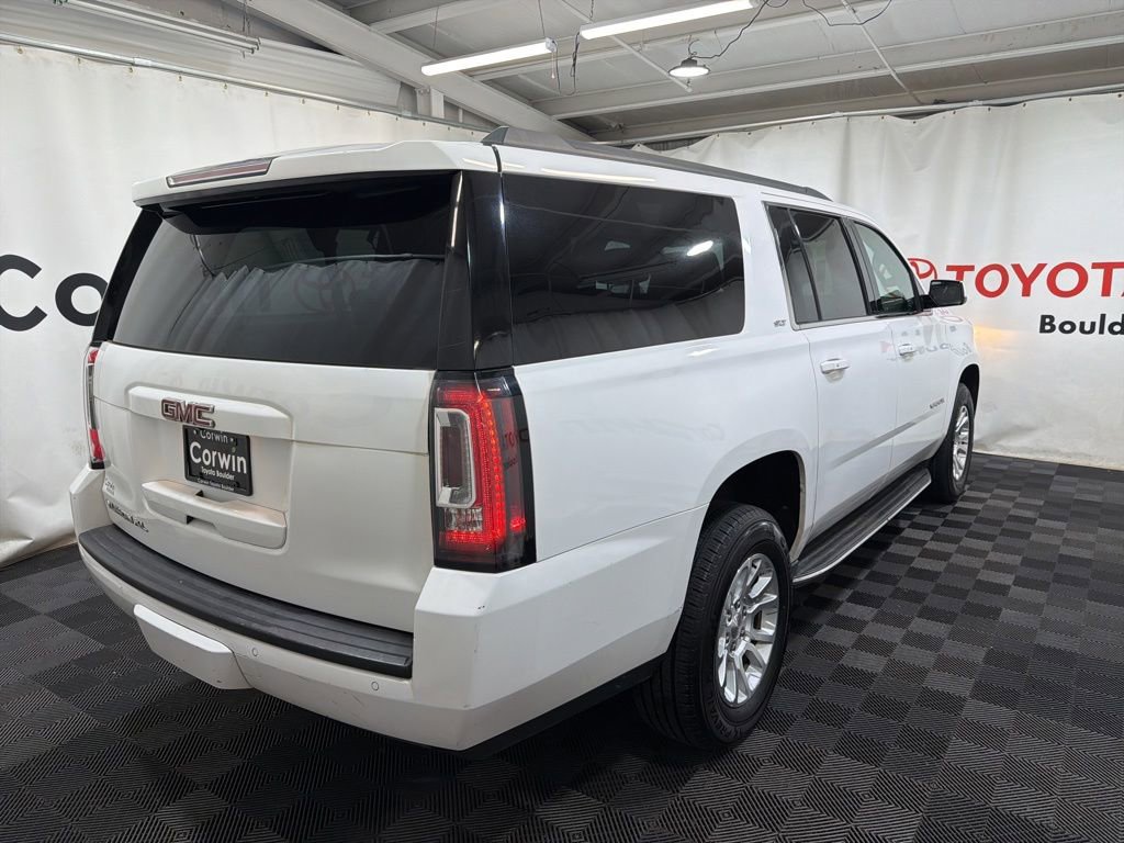 Used 2020 GMC Yukon XL SLT AWD/4WD image 8