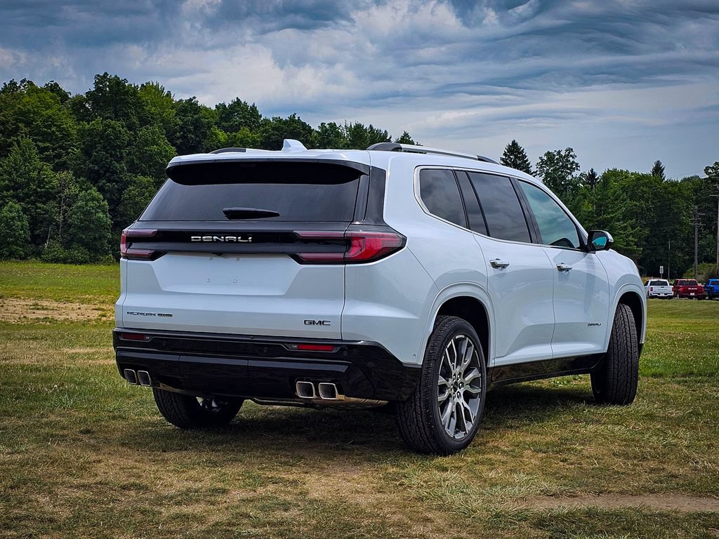 New 2026 GMC Acadia Denali Ultimate w/ LPO, Floor Liner Package AWD/4WD image 3