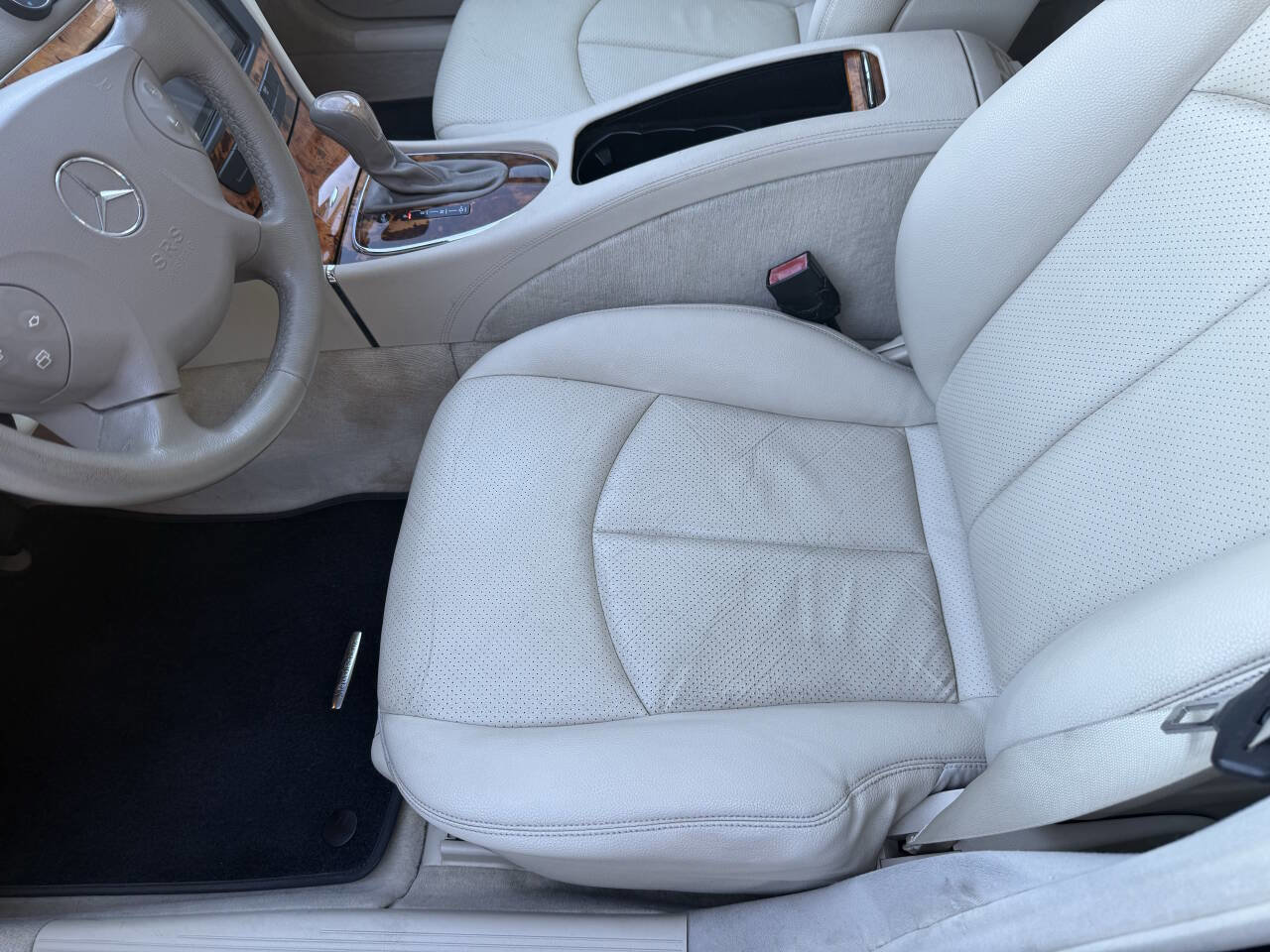 Used 2006 Mercedes-Benz E 350 E 350 4dr Sedan image 16