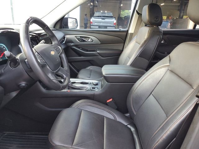 Used 2019 Chevrolet Traverse Premier w/ Redline Edition FWD image 17