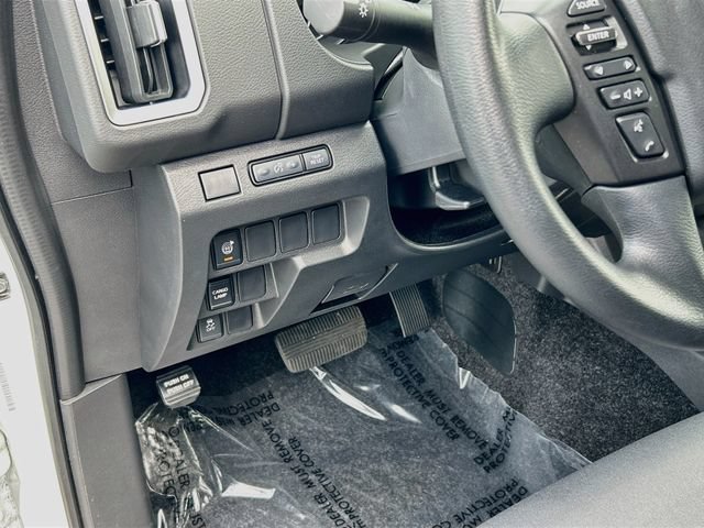 Certified 2025 Nissan Frontier SV RWD image 7