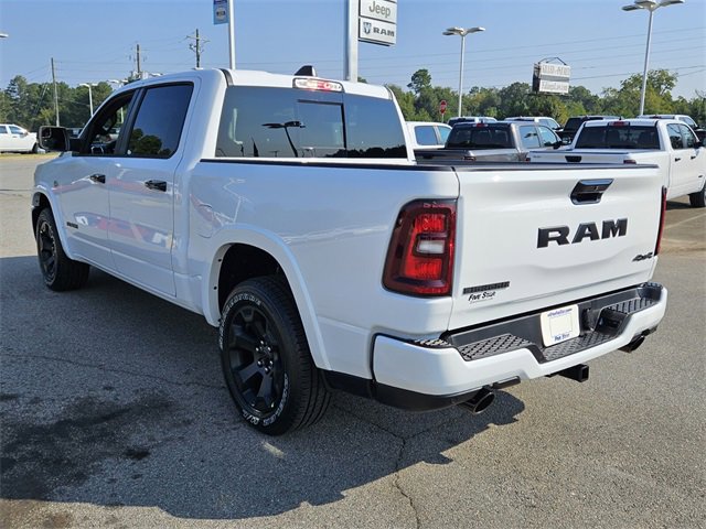 New 2026 RAM 1500 4x4 Crew Cab image 10