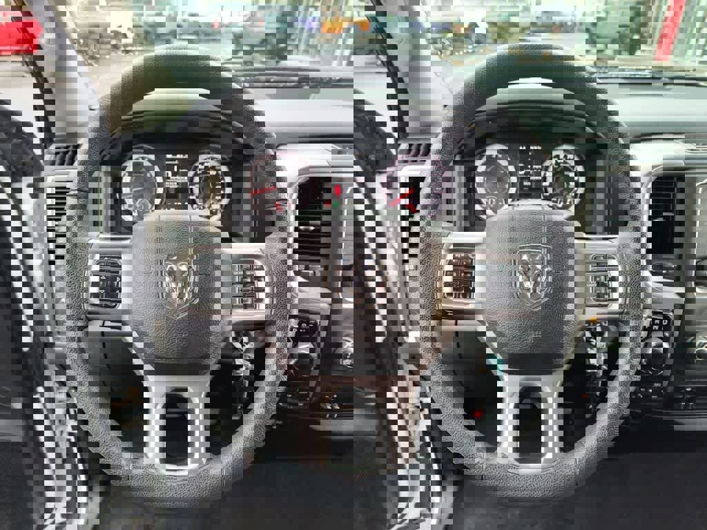 Used 2023 RAM 1500 Classic SLT image 14