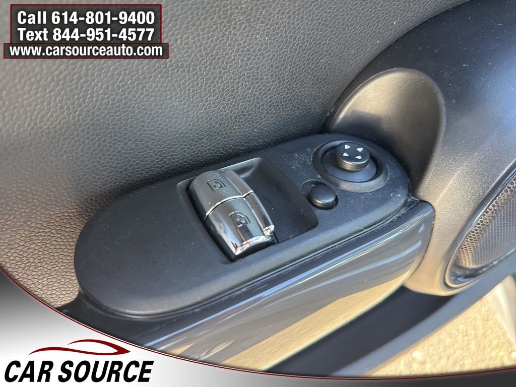 Used 2017 MINI Cooper 2-Door Hardtop FWD image 17