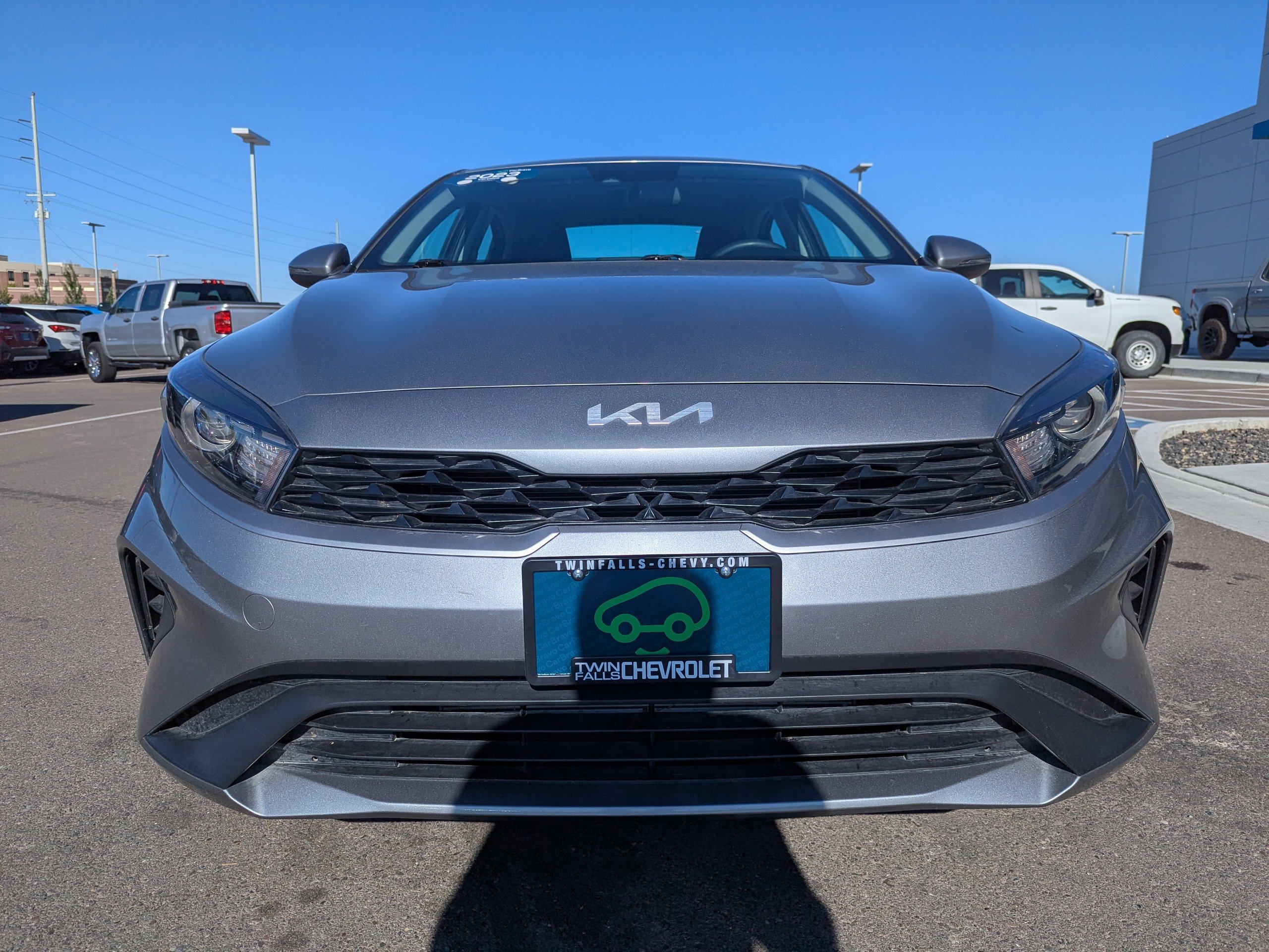 Used 2023 Kia Forte LXS w/ LXS Technology Package FWD image 5
