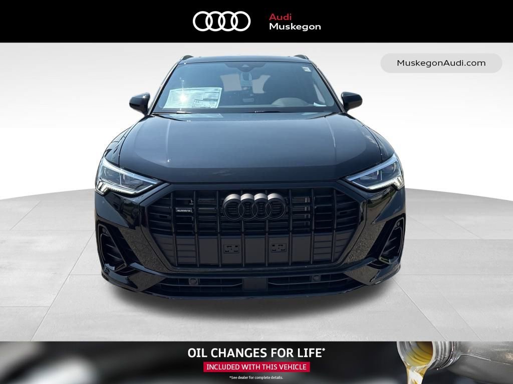 New 2025 Audi Q3 2.0T Premium image 2