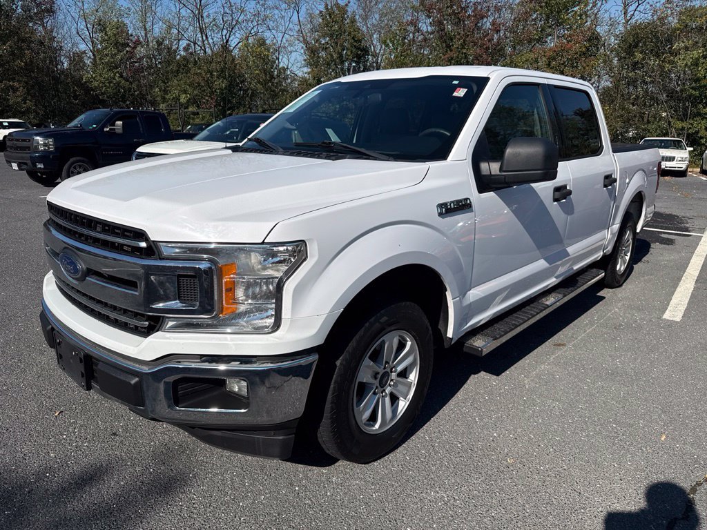 Used 2020 Ford F150 XLT w/ Trailer Tow Package RWD image 2