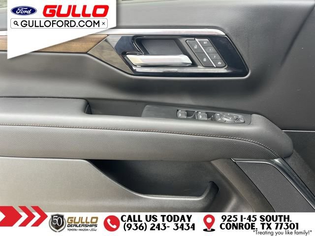 Used 2026 Chevrolet Tahoe High Country RWD image 19