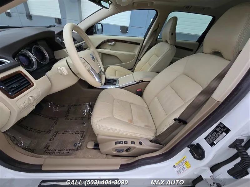 Used 2013 Volvo XC70 3.2 Premier Plus image 11