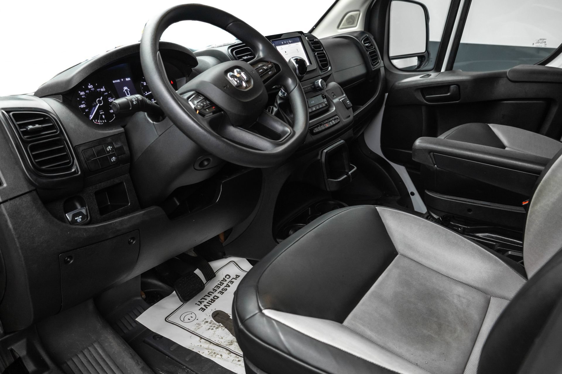Used 2023 RAM ProMaster 2500 FWD image 16