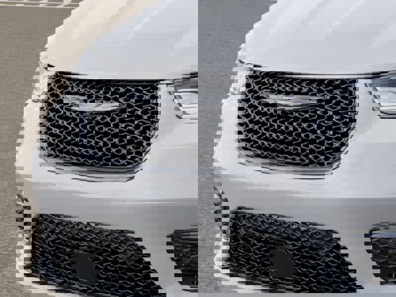 New 2026 Chrysler Pacifica Select image 11