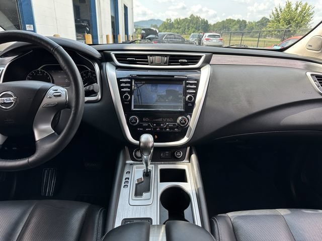 Used 2018 Nissan Murano SL w/ Midnight Edition Package FWD image 19