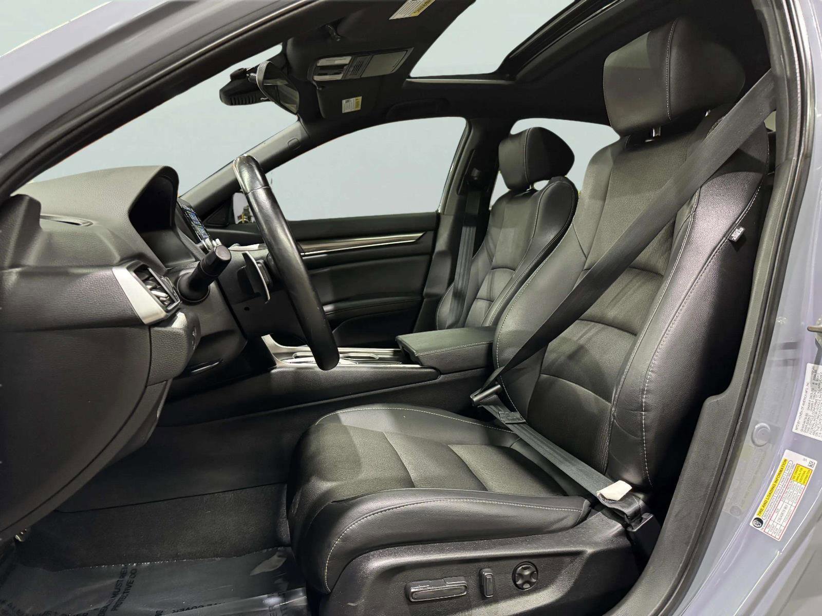 Used 2021 Honda Accord Sport image 26