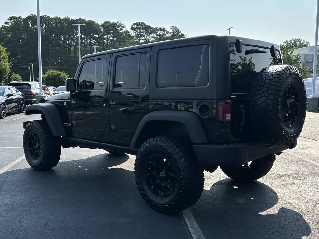 Used 2018 Jeep Wrangler Unlimited Rubicon w/ Connectivity Group AWD/4WD image 4