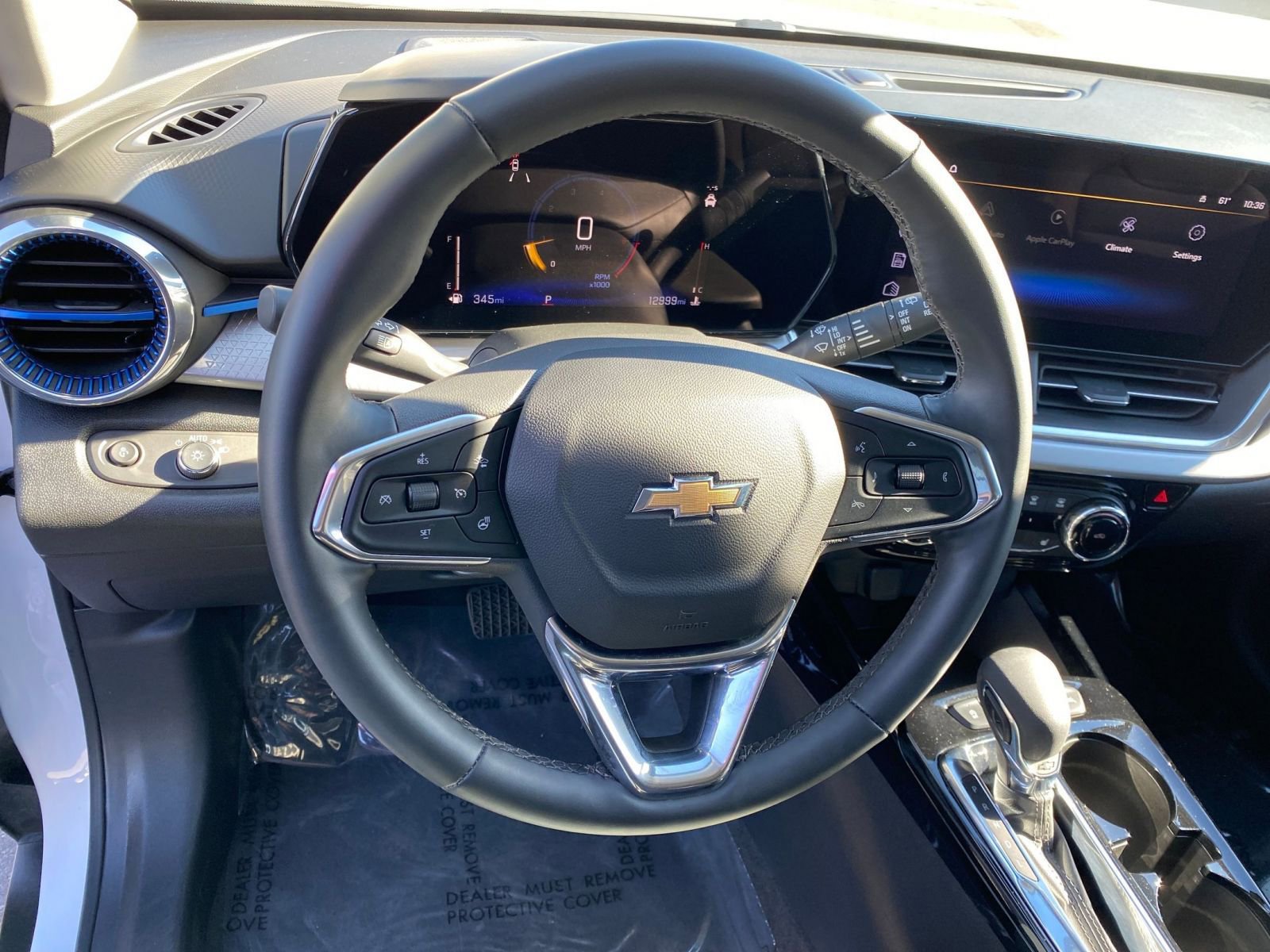 Used 2025 Chevrolet Trax LT w/ LT Convenience Package image 28