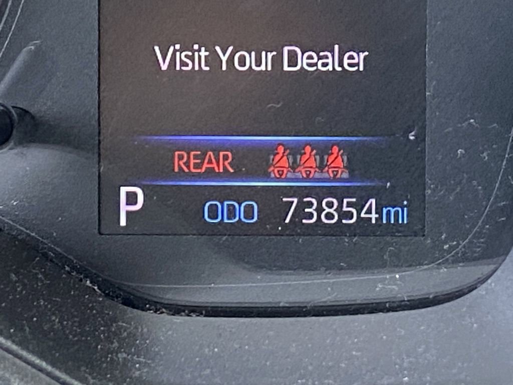 Used 2021 Toyota Corolla LE image 13