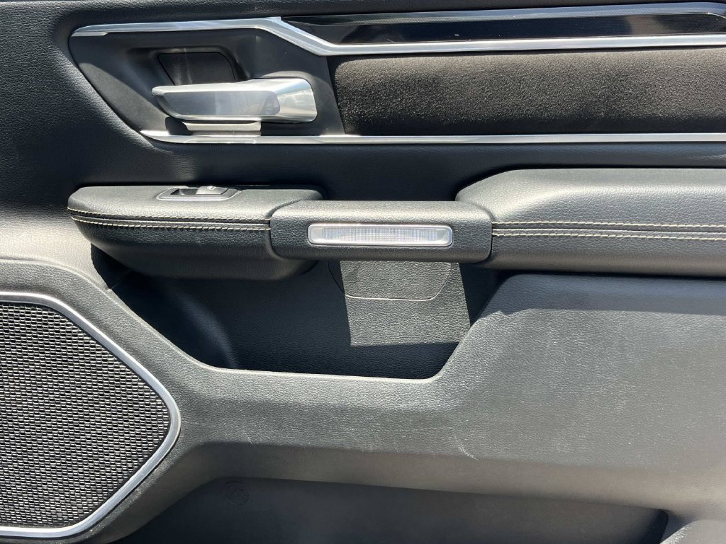 Used 2019 RAM 1500 Laramie w/ Sport Appearance Package AWD/4WD image 22