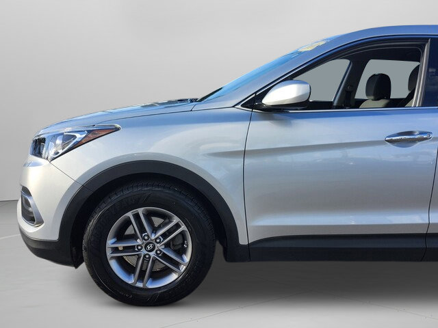 Used 2018 Hyundai Santa Fe Sport image 12