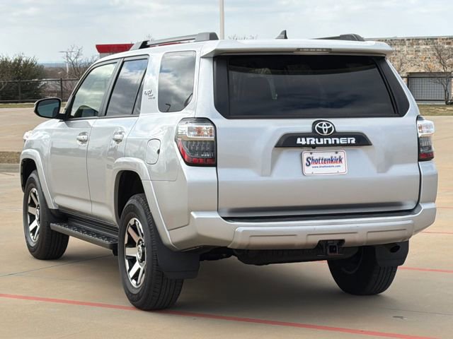 Used 2024 Toyota 4Runner TRD Off-Road Premium image 5