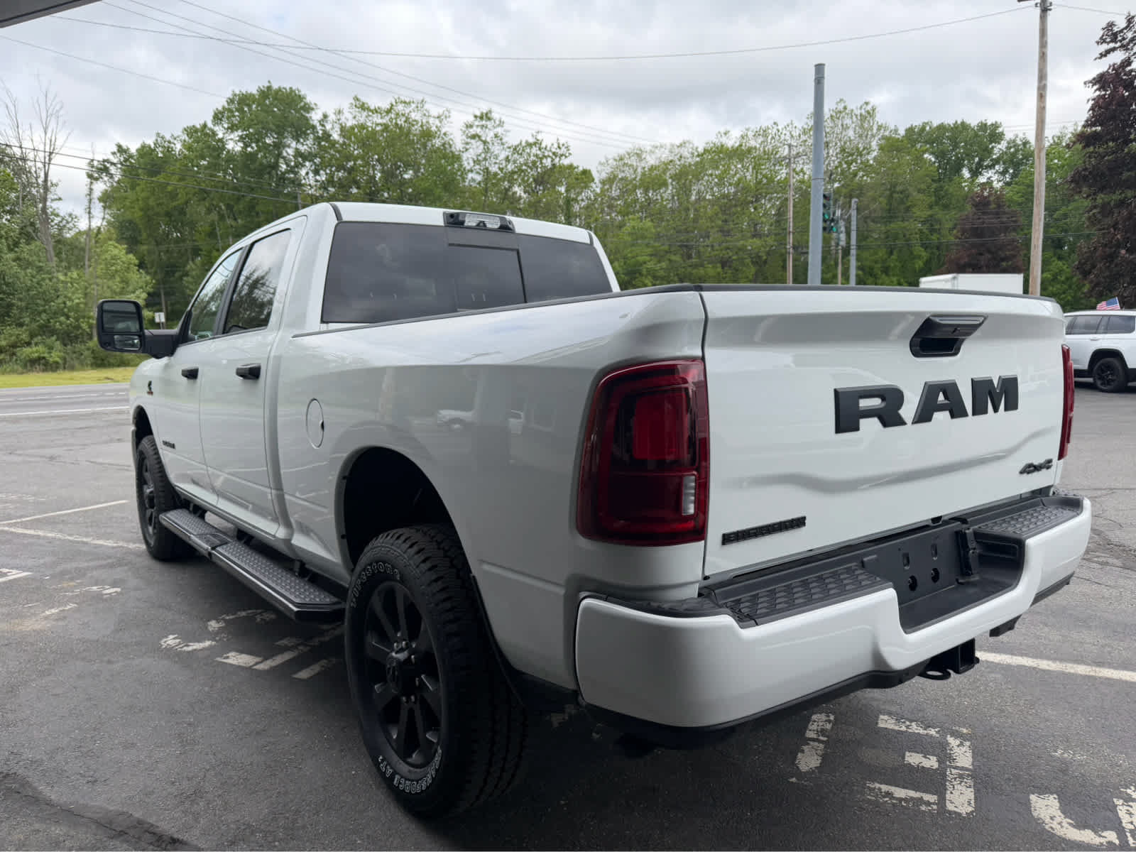 New 2026 RAM 2500 Big Horn AWD/4WD image 4
