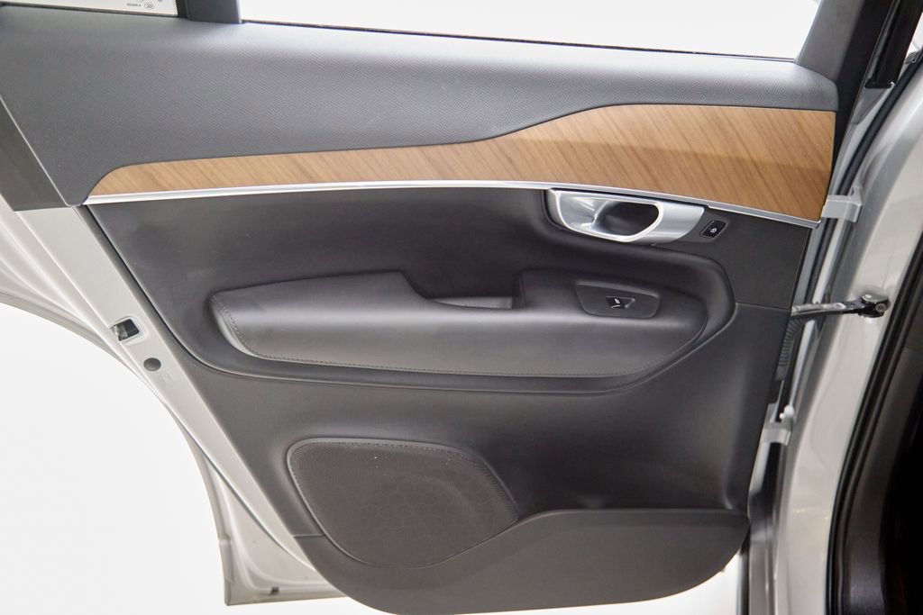 Certified 2024 Volvo XC90 B6 Plus w/ Protection Package Premier image 20