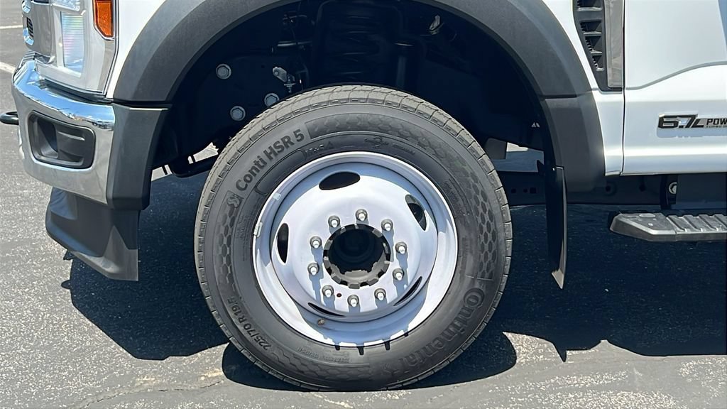 New 2024 Ford F450 XL w/ XL Chrome Package RWD image 8