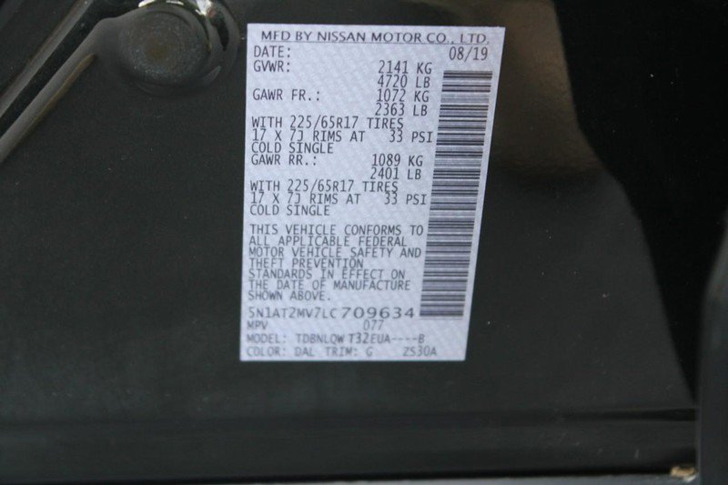 Used 2020 Nissan Rogue SV image 18