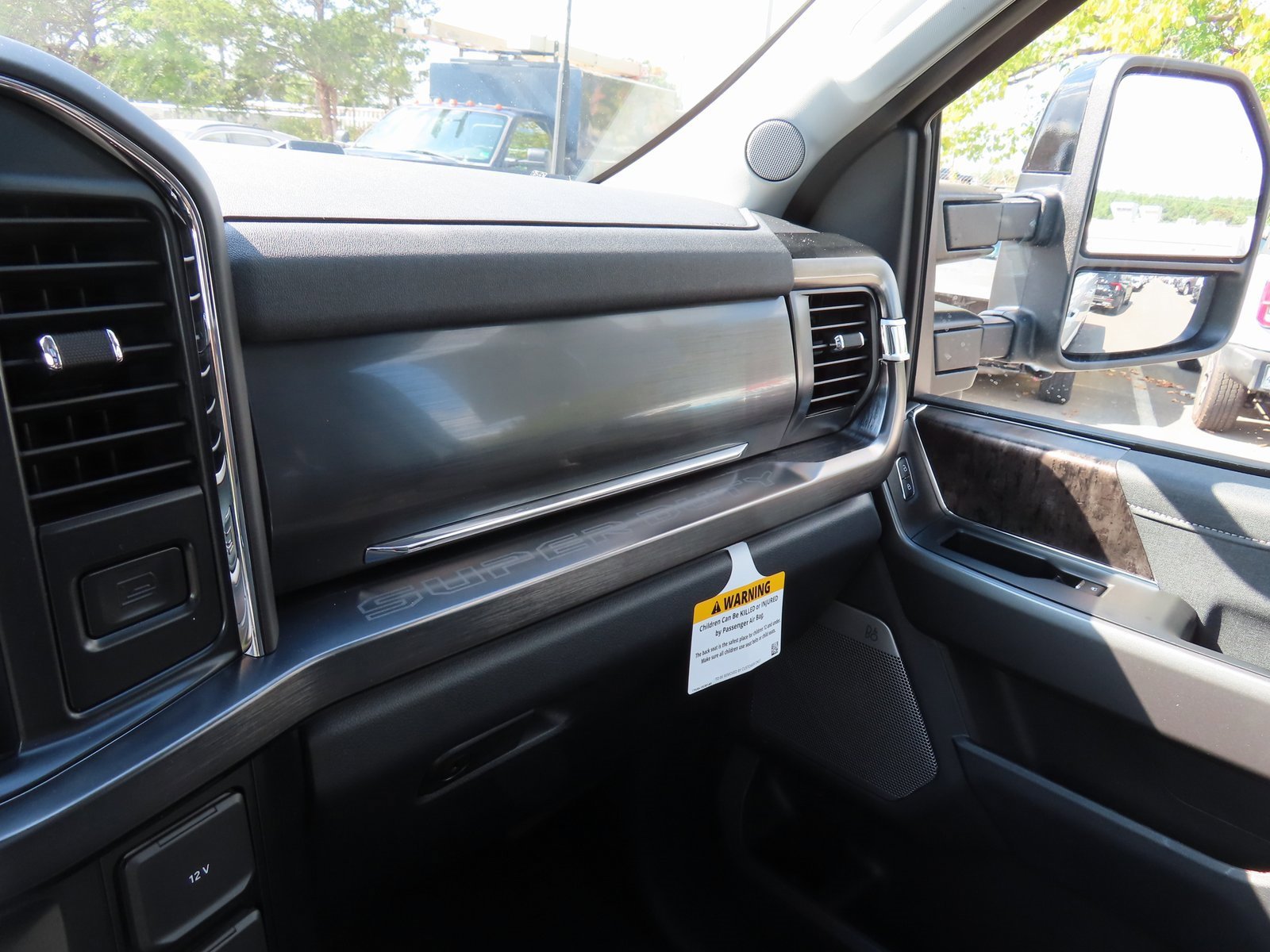 New 2026 Ford F250 Lariat w/ Tremor Off-Road Package image 15