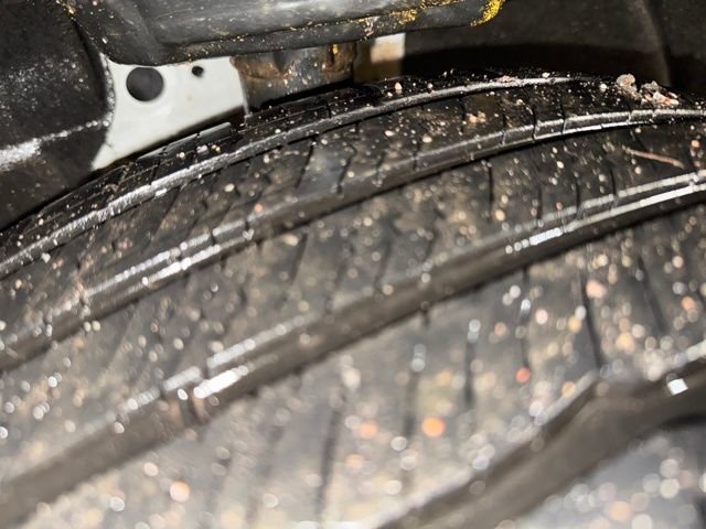 Used 2023 GMC Terrain SLT image 32