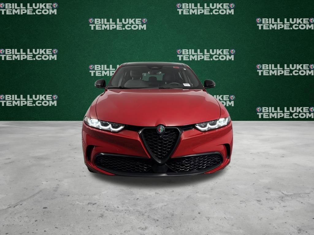 Used 2025 Alfa Romeo Tonale Veloce w/ Premium Package image 5