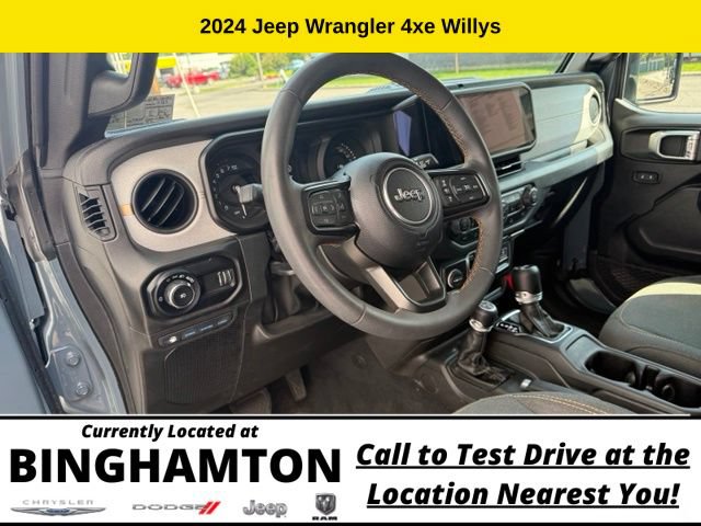 Used 2024 Jeep Wrangler Unlimited AWD/4WD image 12