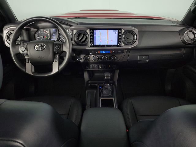 Used 2022 Toyota Tacoma TRD Sport w/ TRD Premium Sport Package AWD/4WD image 27