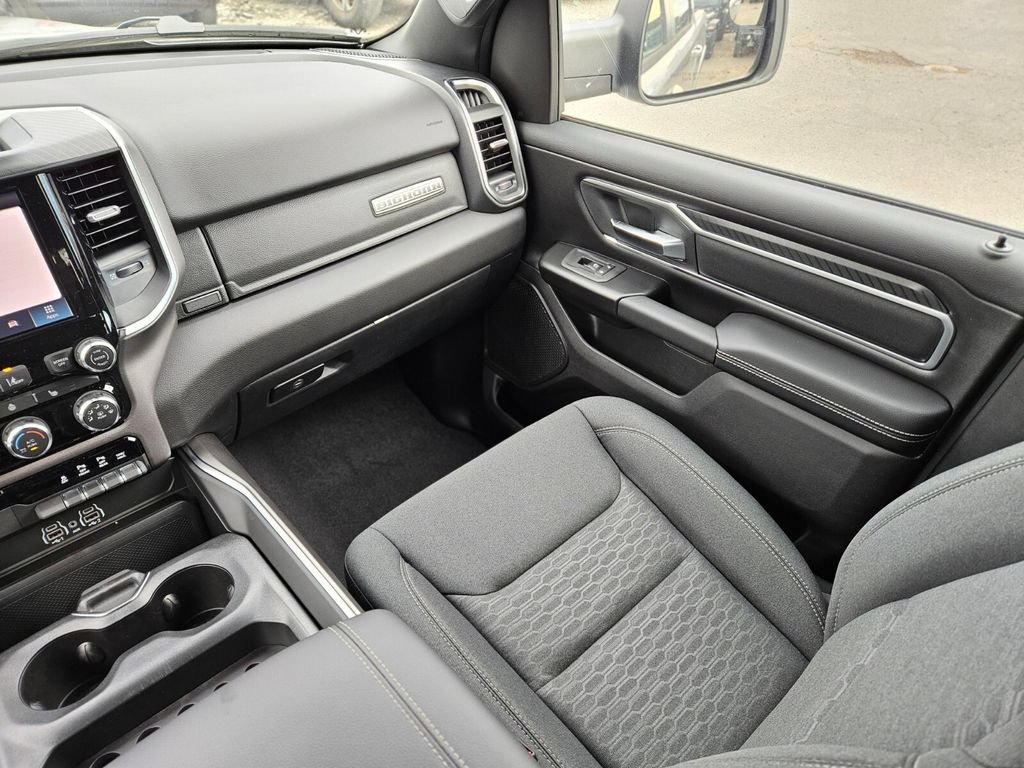 New 2026 RAM 1500 Big Horn AWD/4WD image 15