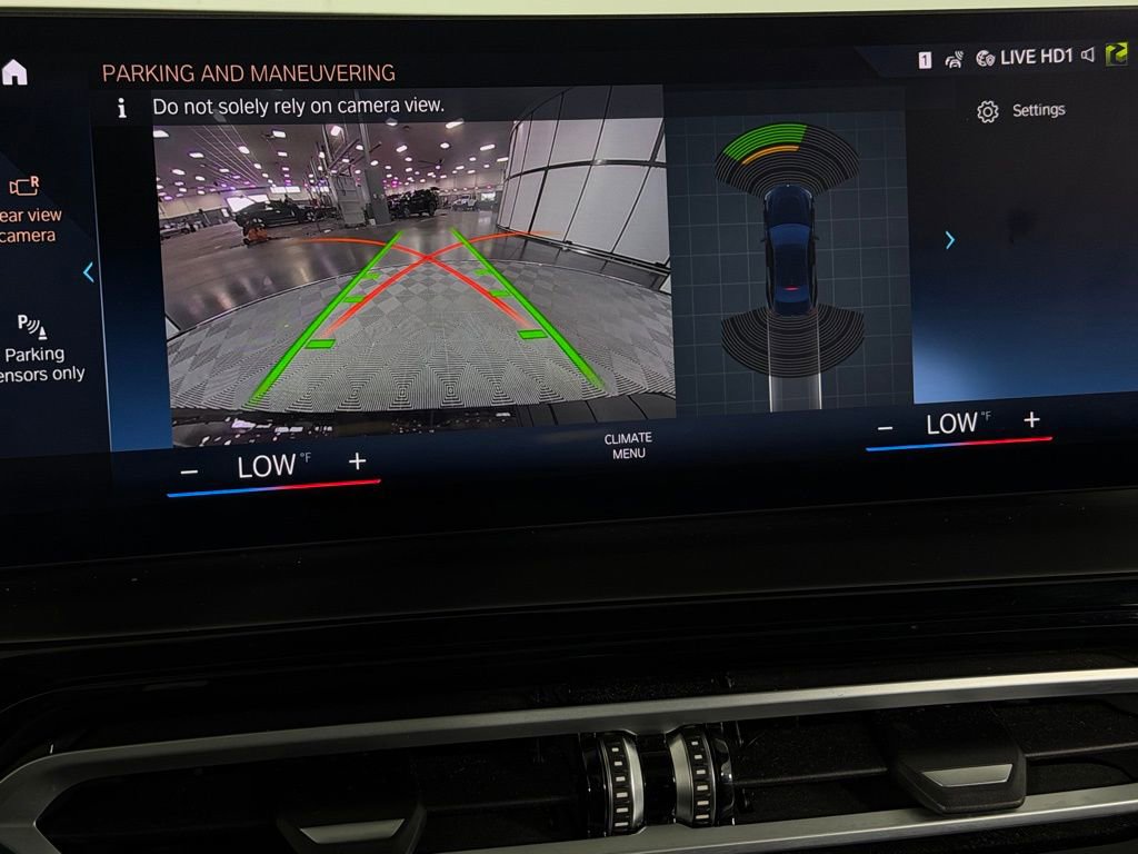 Used 2023 BMW 230i Coupe w/ Convenience Package image 17