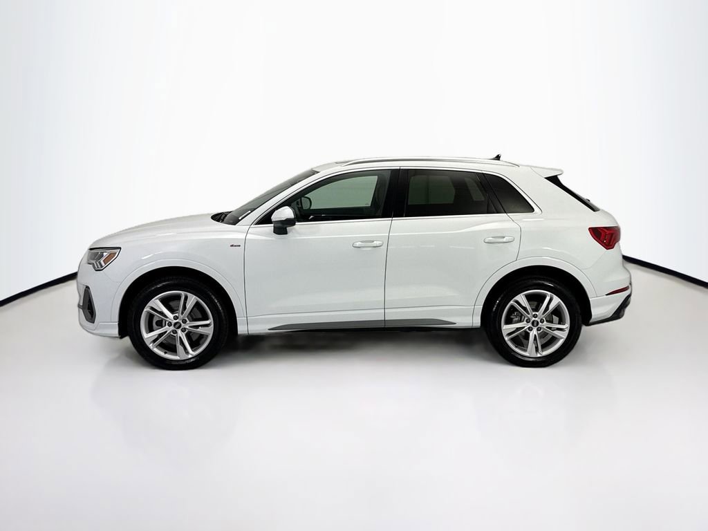 Used 2022 Audi Q3 2.0T Premium Plus AWD/4WD image 8