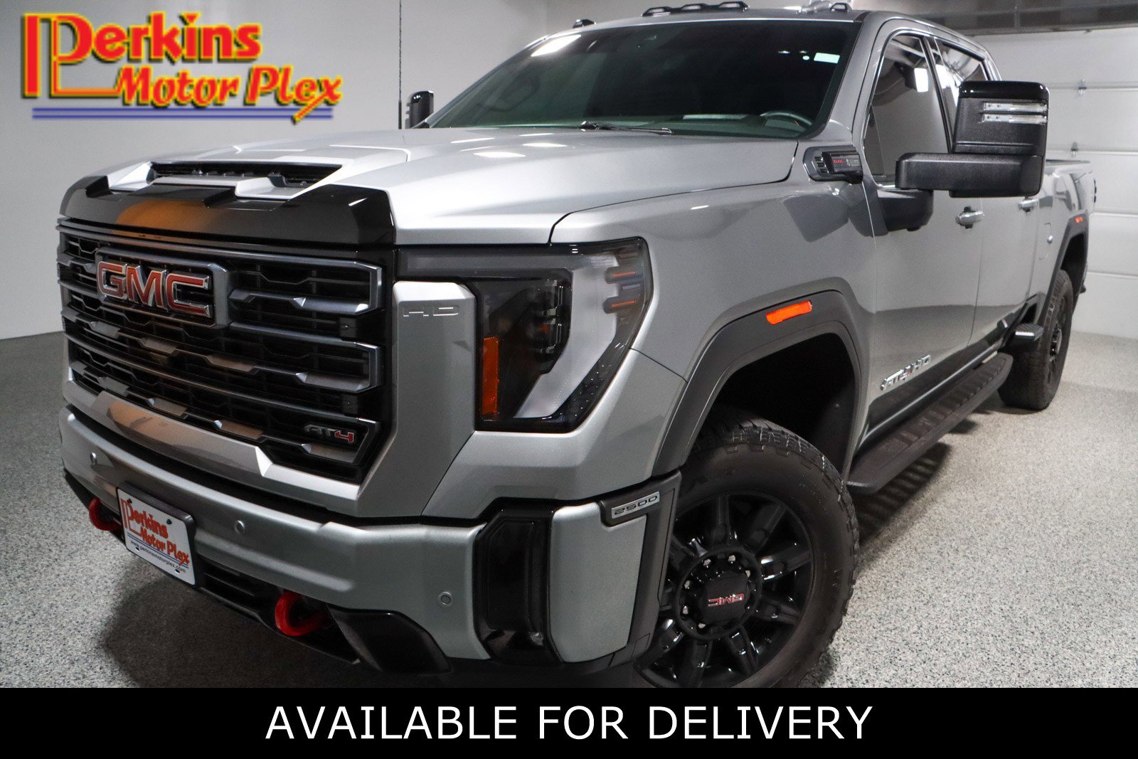 Used 2025 GMC Sierra 2500 AT4 w/ AT4 Premium Plus Package AWD/4WD image 1