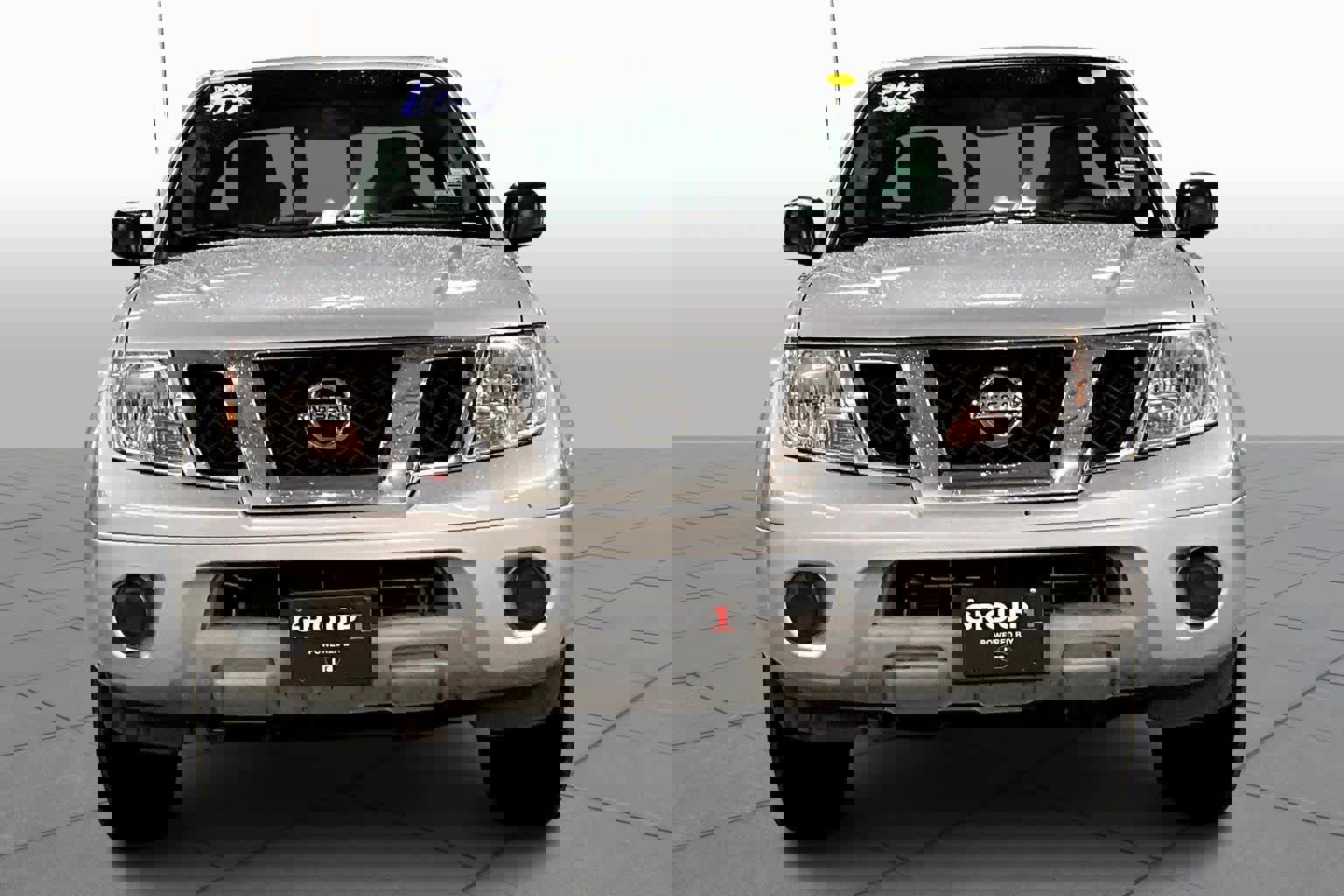 Used 2013 Nissan Frontier SV image 4