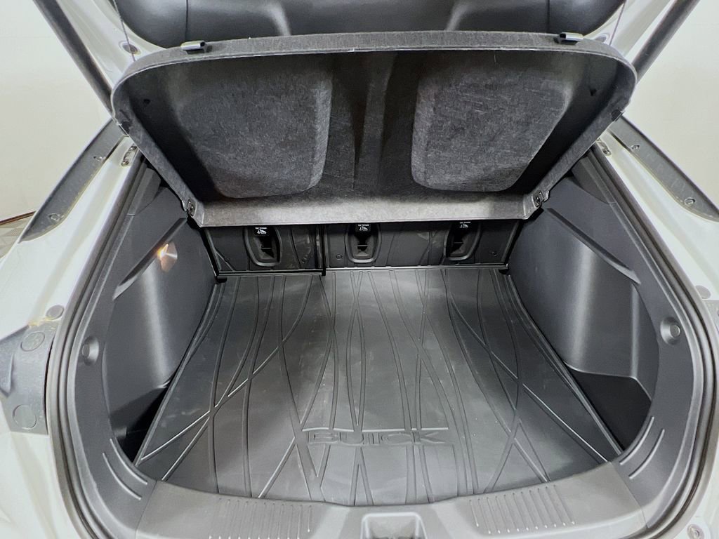 New 2025 Buick Envista Avenir image 24