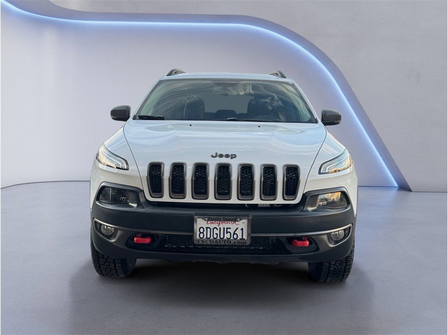 Used 2018 Jeep Cherokee Trailhawk w/ Trailer Tow Group image 2