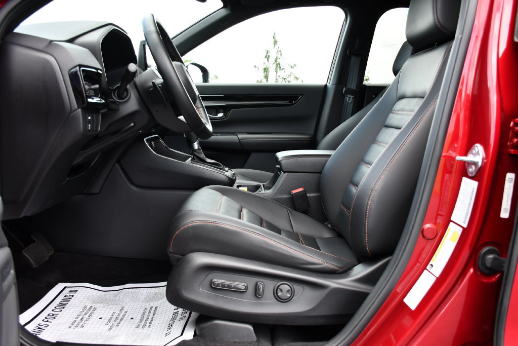 Used 2025 Honda CR-V Sport Touring image 17