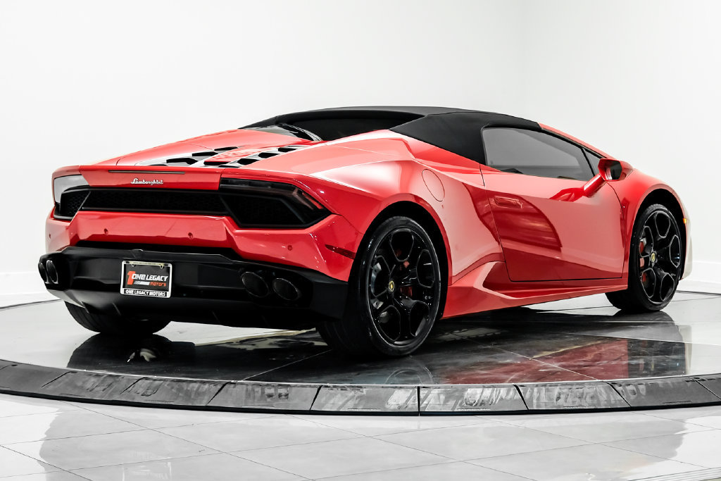 Used 2018 Lamborghini Huracan LP 580-2 RWD image 10