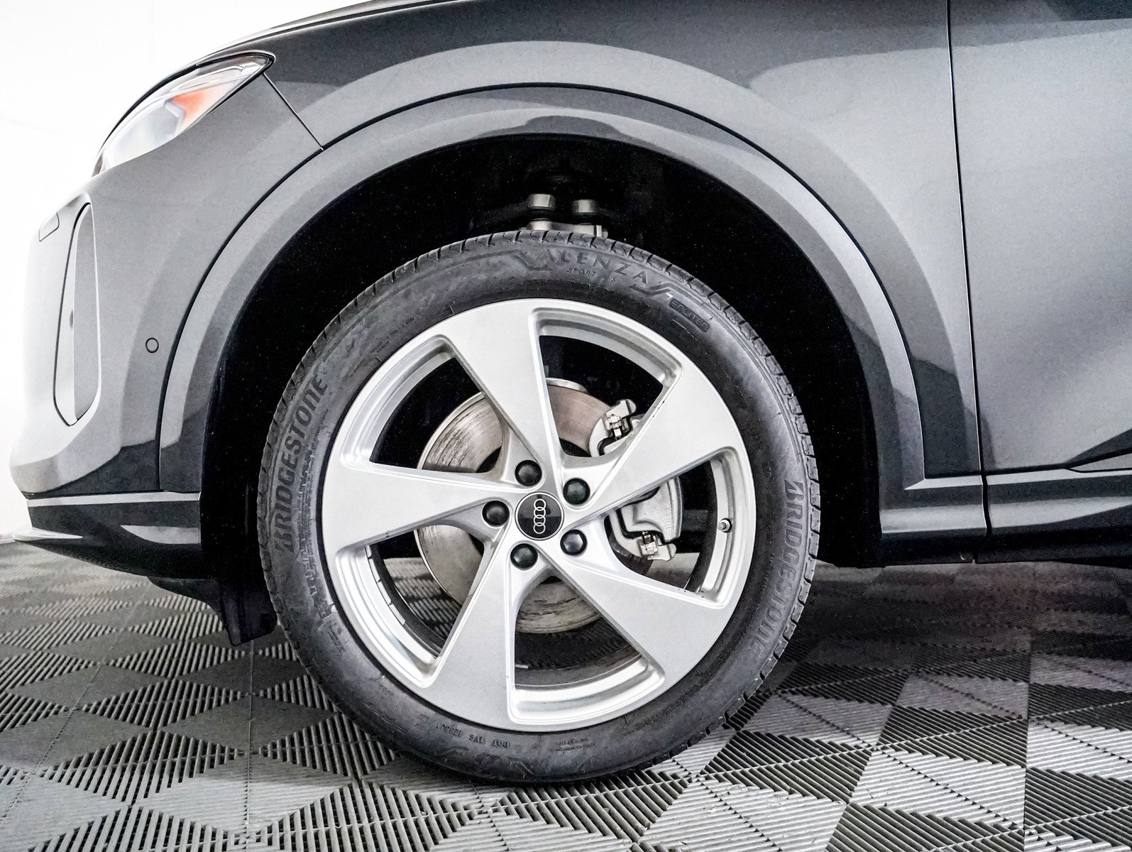 Certified 2025 Audi Q5 Premium Plus w/ Premium Plus image 6