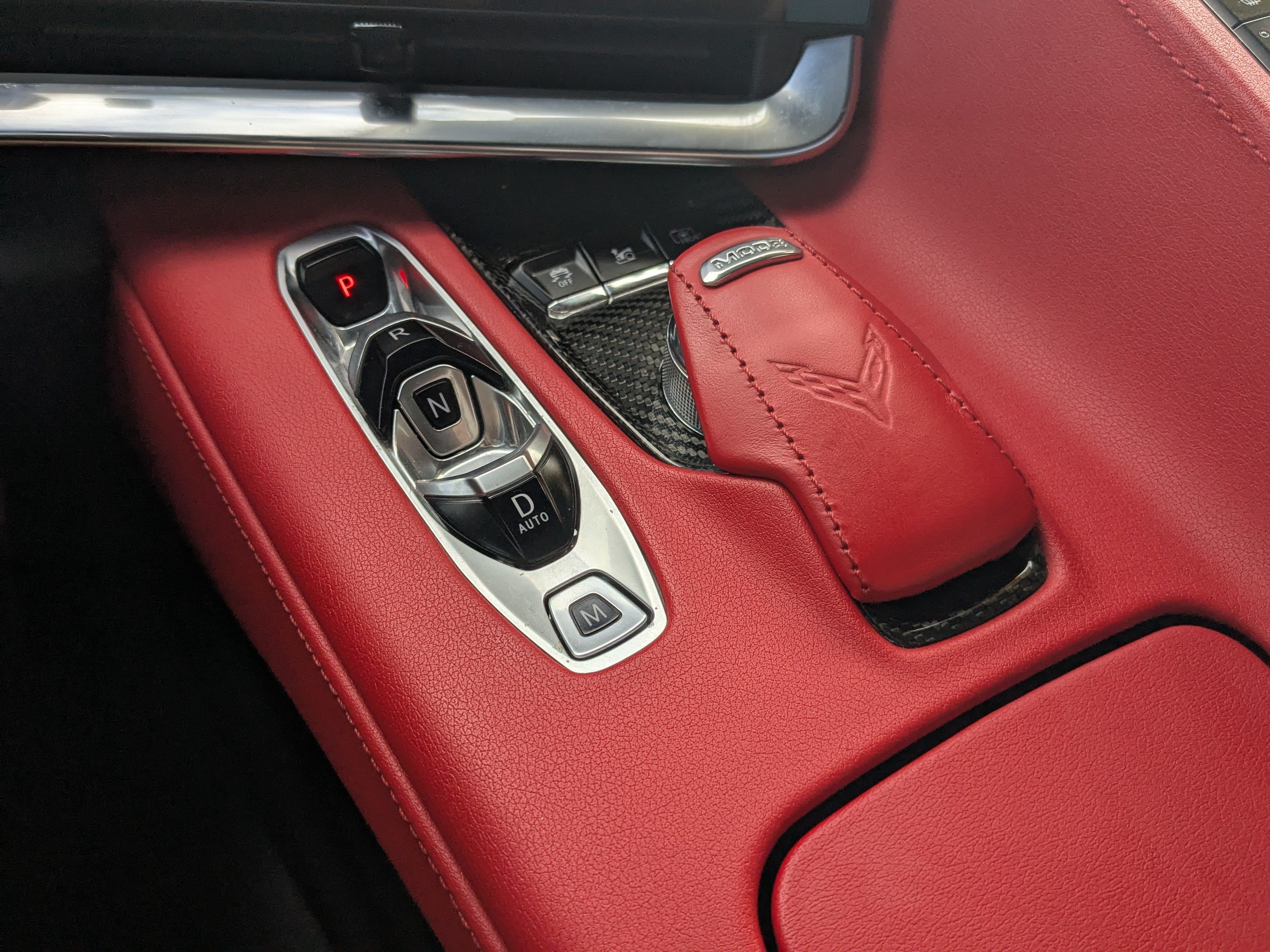 Used 2020 Chevrolet Corvette Stingray Preferred Conv w/ 2LT Preferred Equipment Group RWD image 17