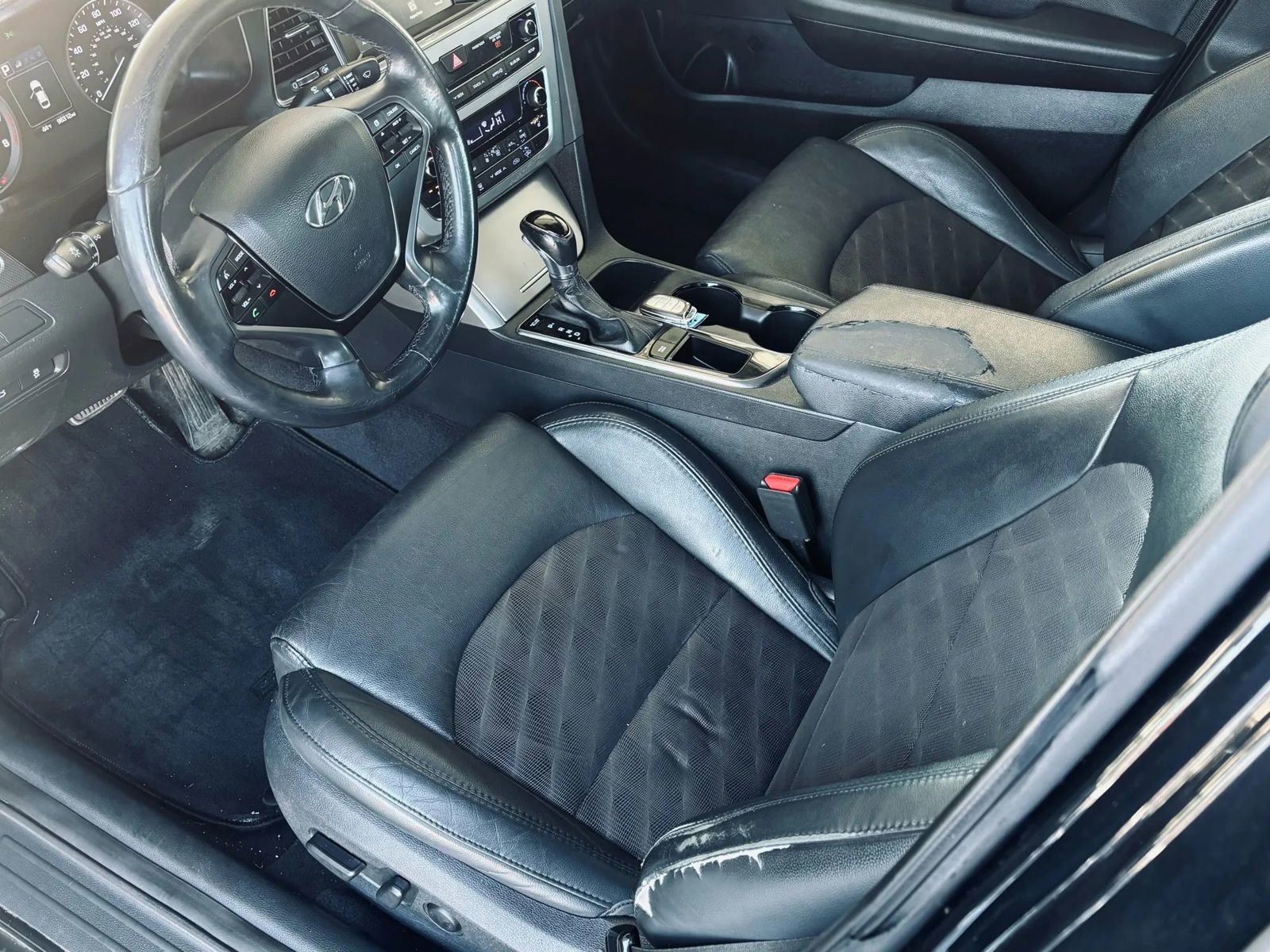 Used 2016 Hyundai Sonata Sport w/ Option Group 02 image 21