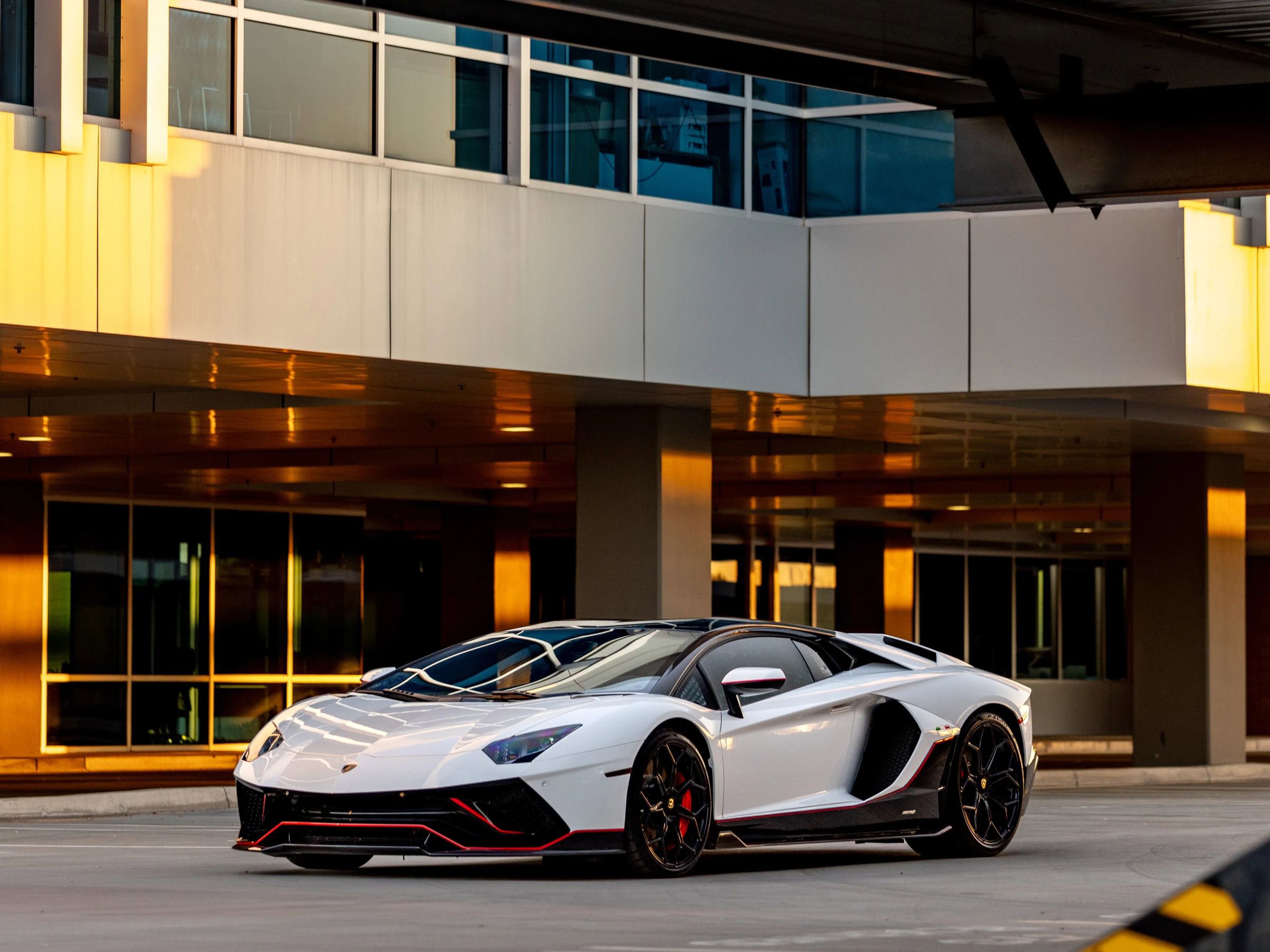 Used 2022 Lamborghini Aventador LP 780-4 Ultimae AWD/4WD image 4